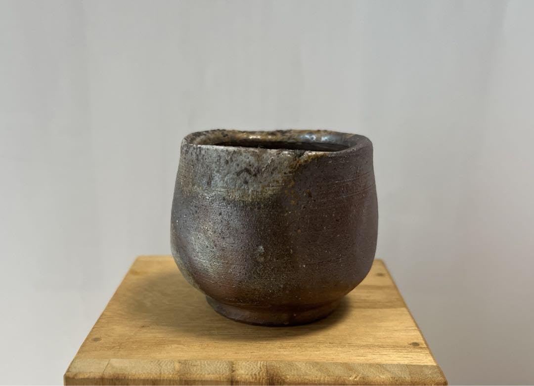 備前焼 若宮窯太田富夫（伝統工芸士）作 練り込み青備前 徳利とぐい呑み Amazon.co.jp: 備前焼 ぐい呑み 若宮窯 太田富夫 : おもちゃ